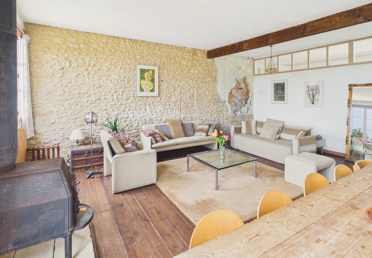 Gîte Rural à Fanlac - Agréable logement convivial pour 6