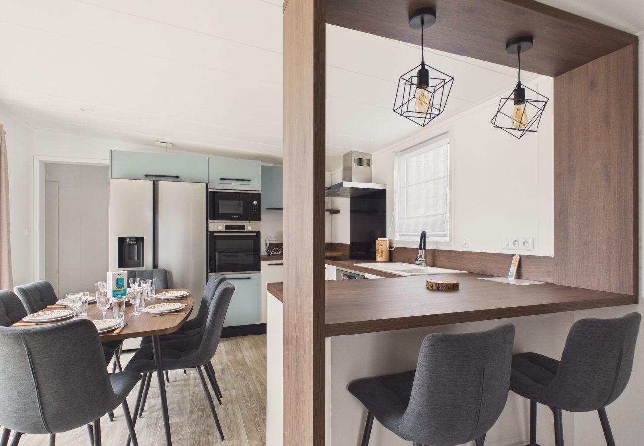 Chalet à Saint-Gilles-Croix-de-Vie - Piscine chauffée commune, séjour pour 6