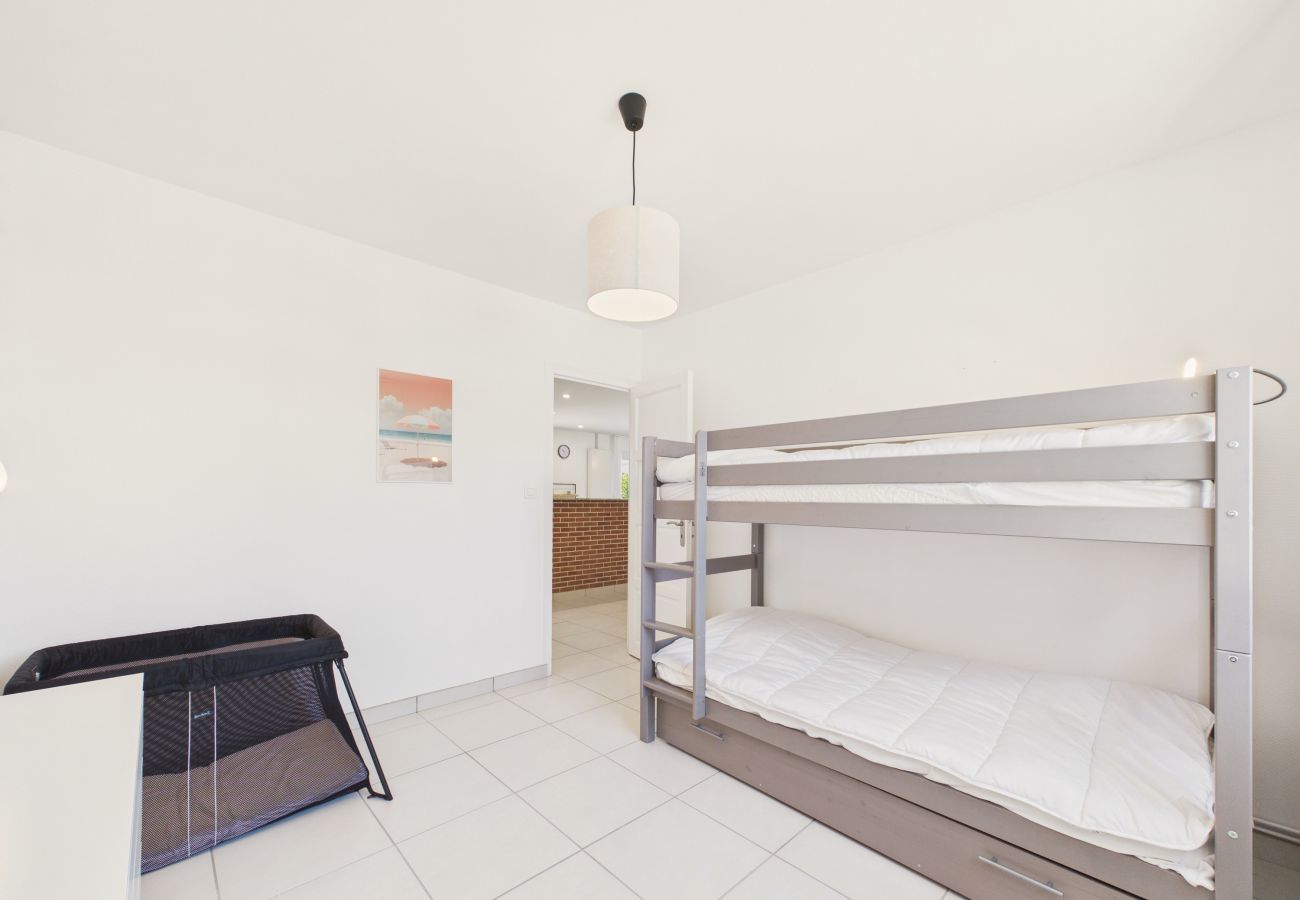 Maison à Les Sables-d´Olonne - Jolie maison avec piscine pour 8