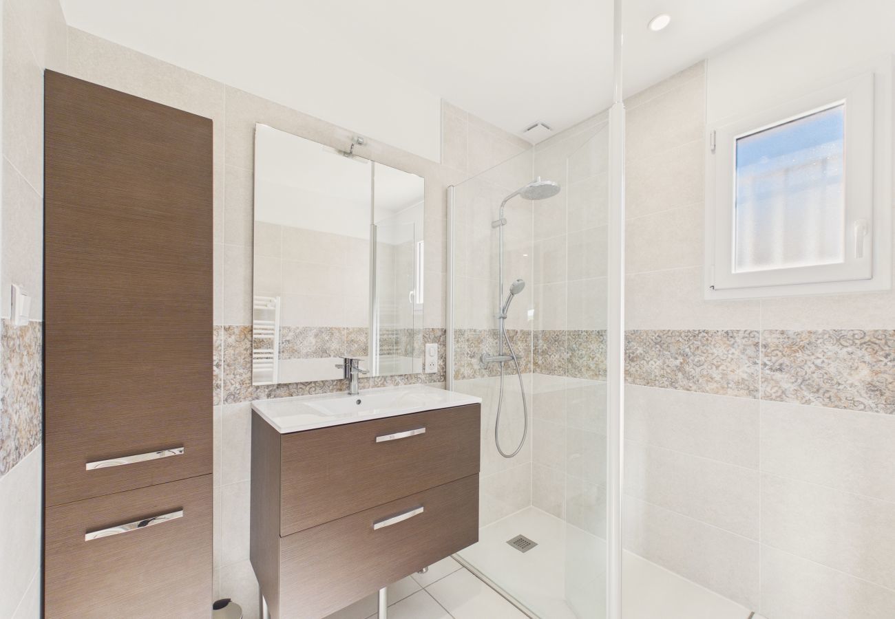 Maison à Les Sables-d´Olonne - Jolie maison avec piscine pour 8