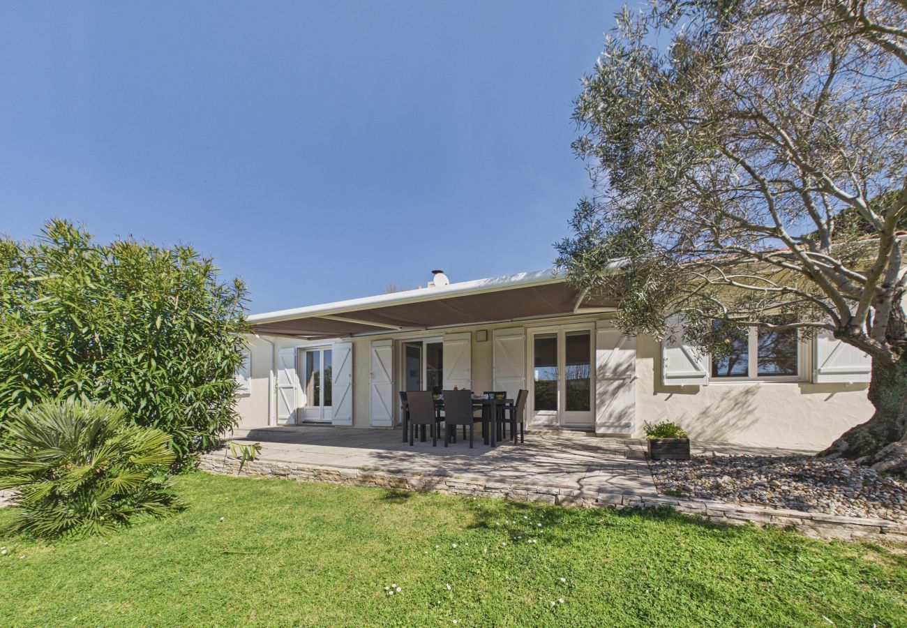 Maison à Les Sables-d´Olonne - Jolie maison avec piscine pour 8