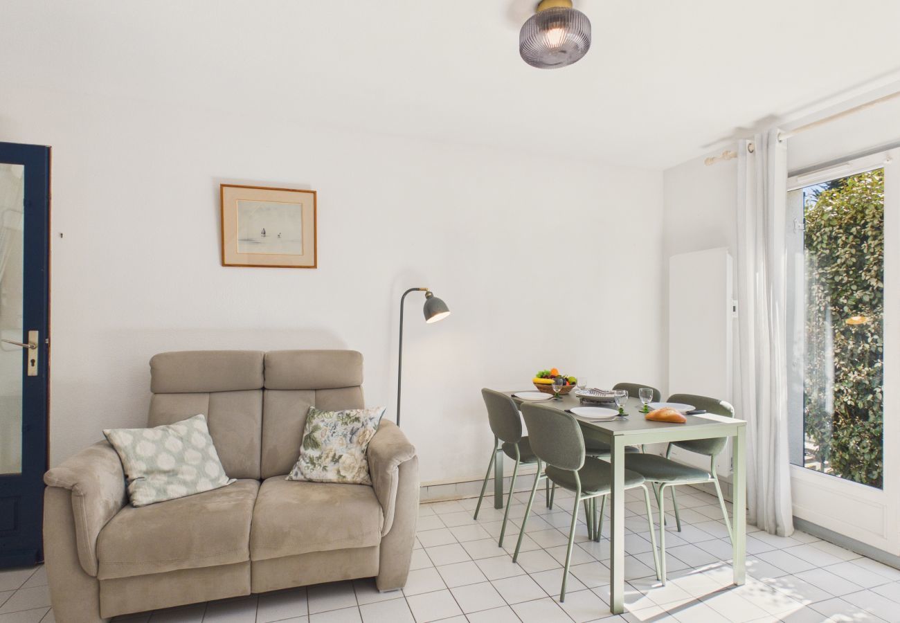 Maison à Saint-Gildas-de-Rhuys - 600m de la plage - Maison pour 4 avec jardin