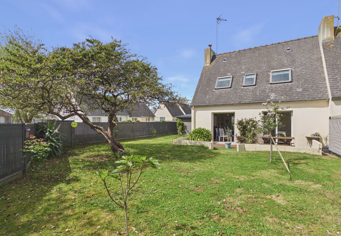 Maison à Treffiagat - Jolie maison pour 5 avec jardin et terrasse 