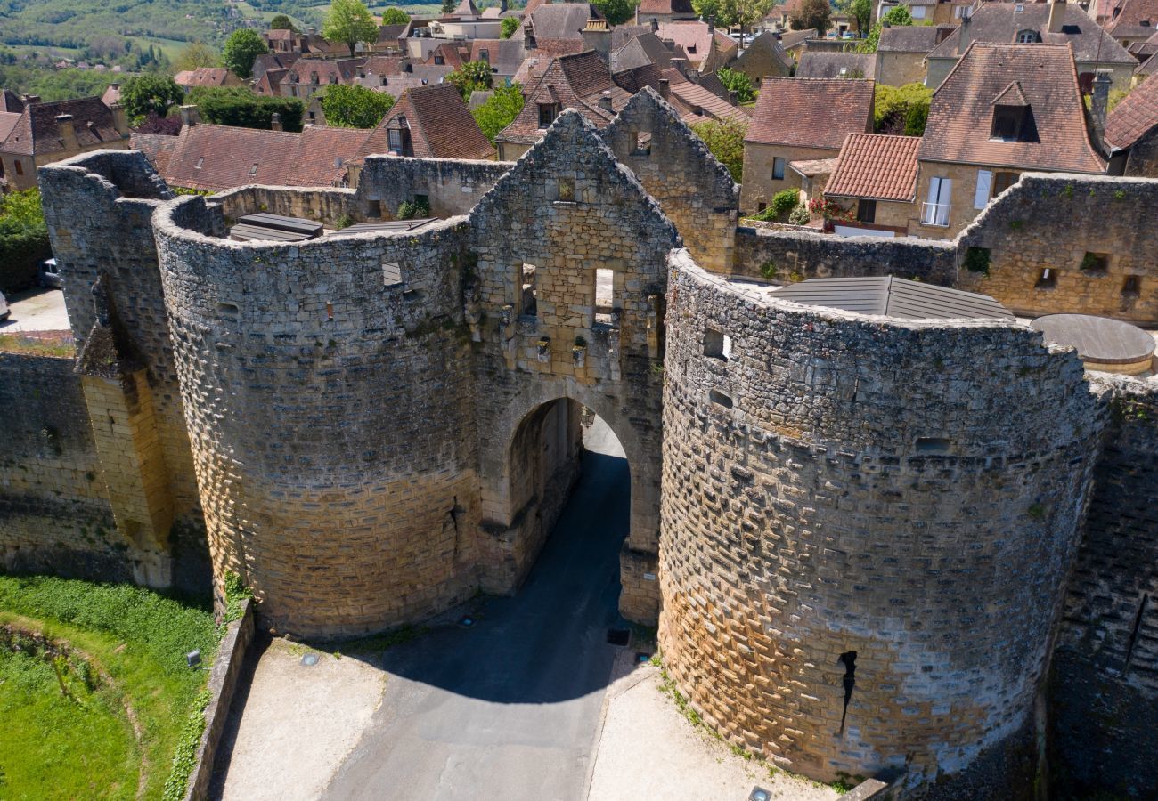 Maison à La Chapelle-Aubareil - Maison avec piscine proche de Lascaux 6 pers