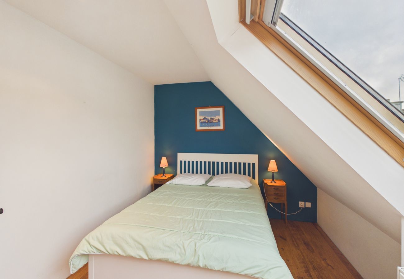 Maison à Treffiagat - Maison pour 6 avec Jacuzzi et grand jardin