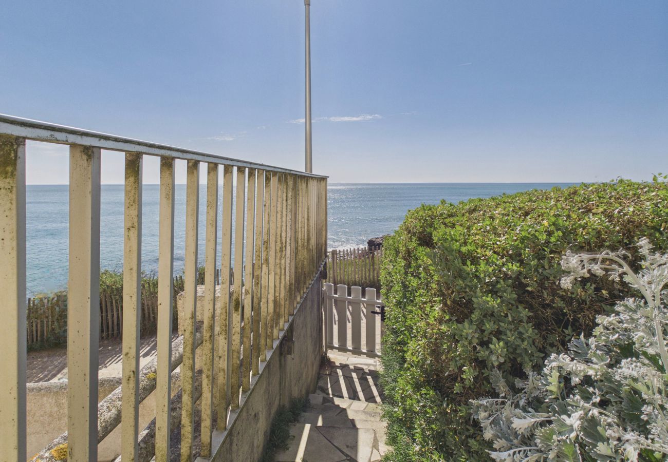 Appartement à Saint-Hilaire-de-Riez - Superbe vue mer avec terrasse, 2 adultes 2 enfants