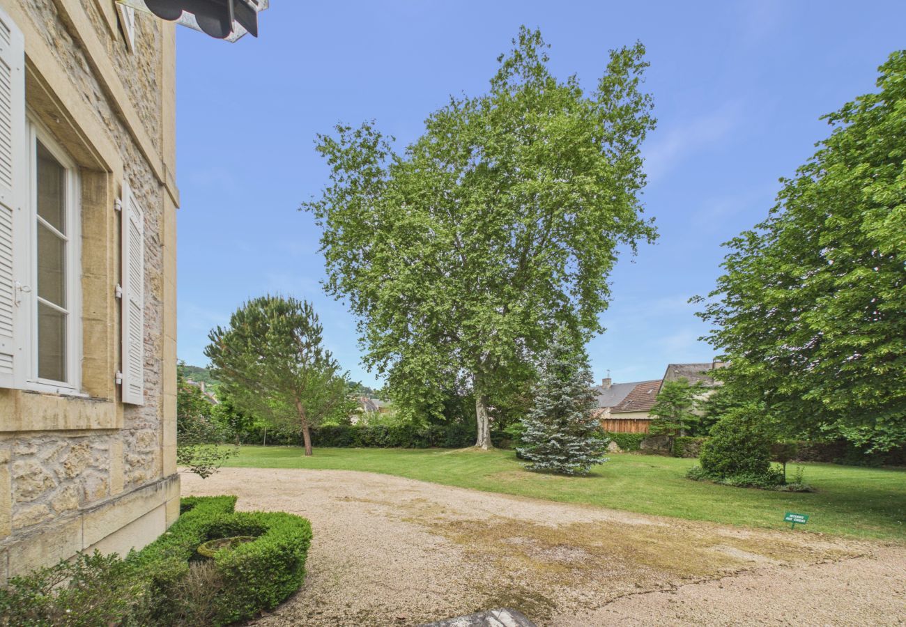 Maison à Montignac - Maison pour 13 avec piscine à Montignac
