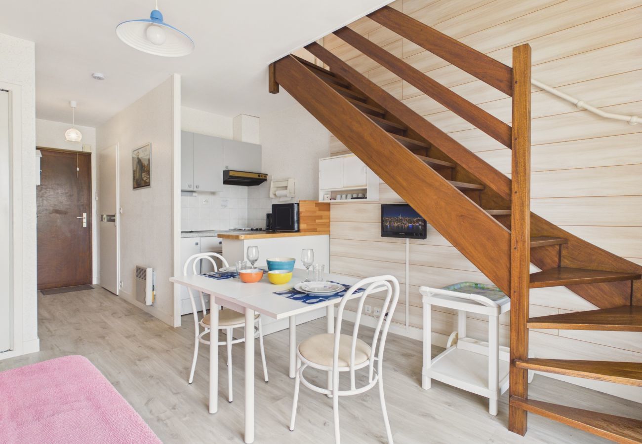 Appartement à Le Pouliguen - Appartement piscine commune 800 m mer - 3 pers