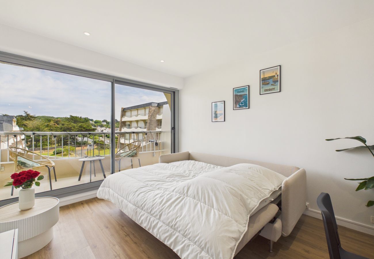 Studio à Erquy - 120 m de la plage Appart lumineux