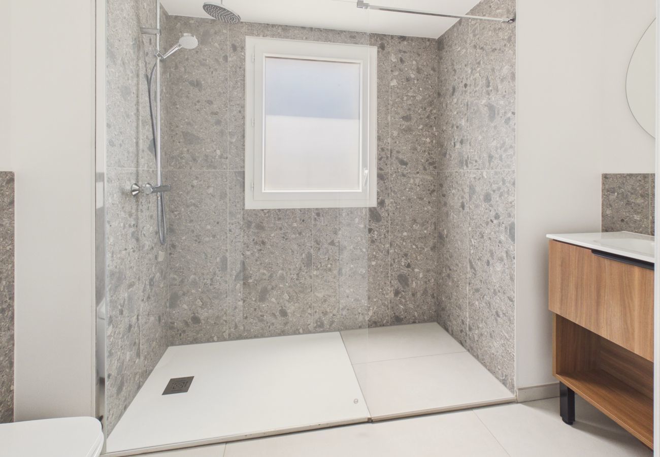 Studio à Biscarrosse - Le Mid-Length- studio pour 3 - piscine commune
