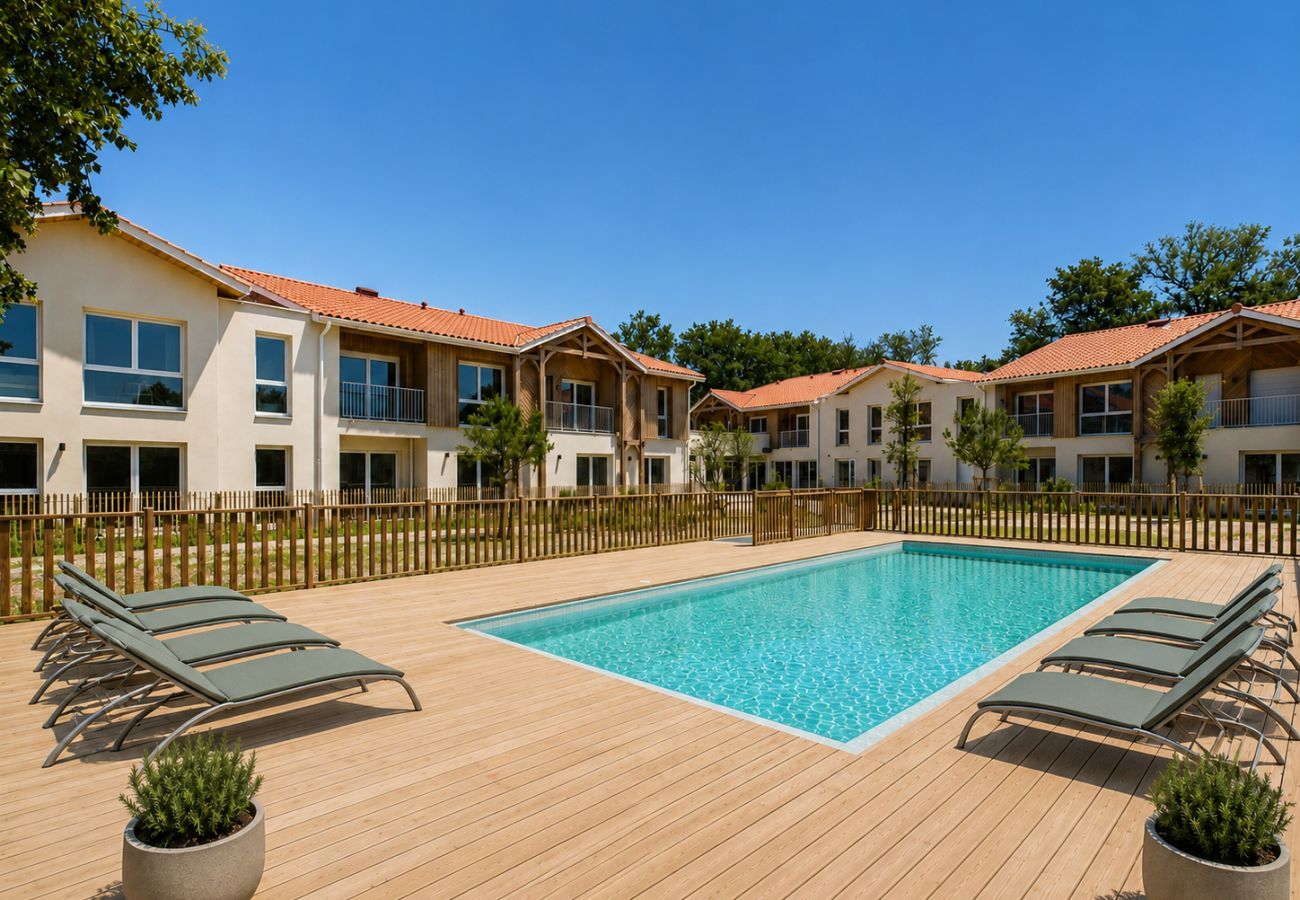 Studio à Biscarrosse - Le Break - studio pour 3 - piscine commune