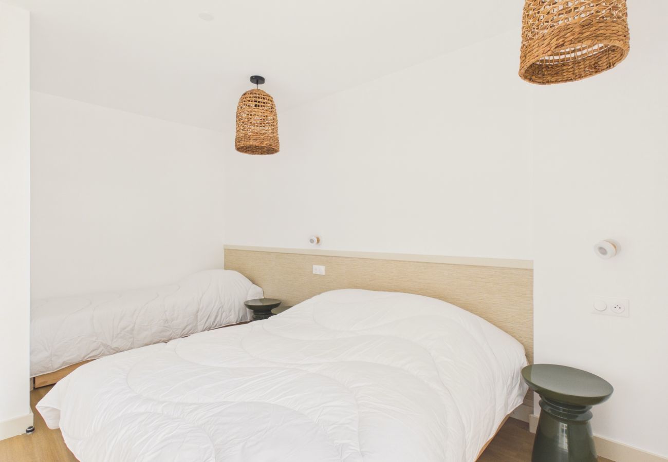 Appartement à Biscarrosse - Le Reef - appartement pour 4 - piscine commune