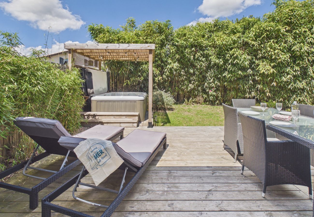 Maison à Andernos-les-Bains - Maison avec jacuzzi et grand jardin - 6 pers