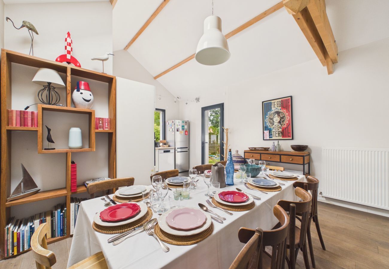 Maison à Préfailles - 500 m de la plage, 7 adultes 1 enfant
