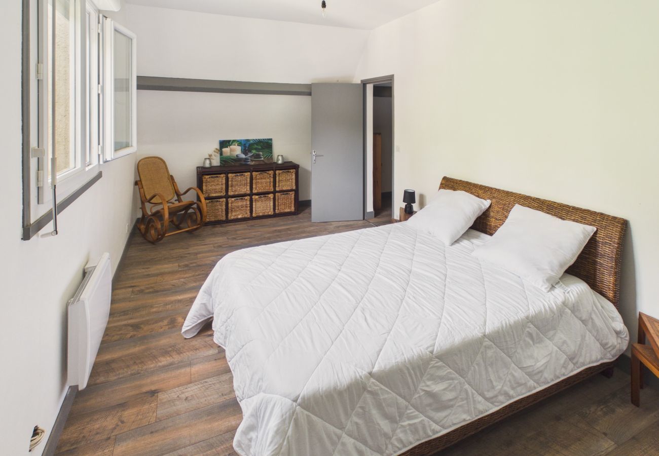 Maison à Saint-Cyprien - Grand jardin, maison pour 4 à St Cyprien