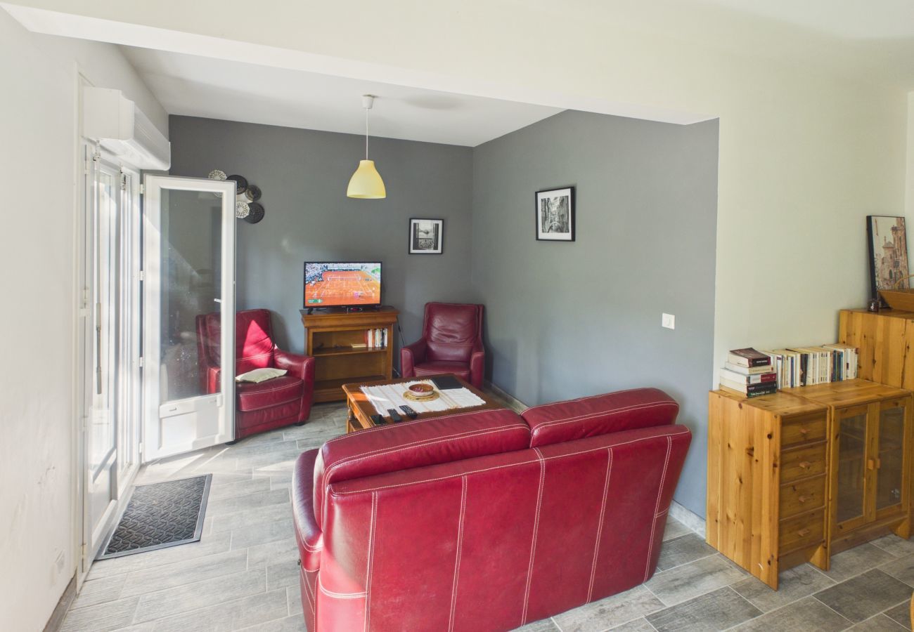 Maison à Saint-Cyprien - Grand jardin, maison pour 4 à St Cyprien