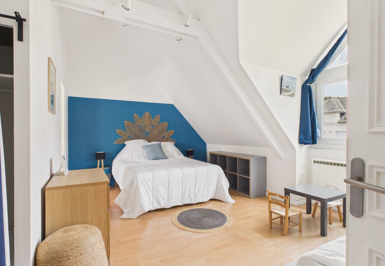 Maison à Erquy - Plage à pied, maison pour 10 avec jardin