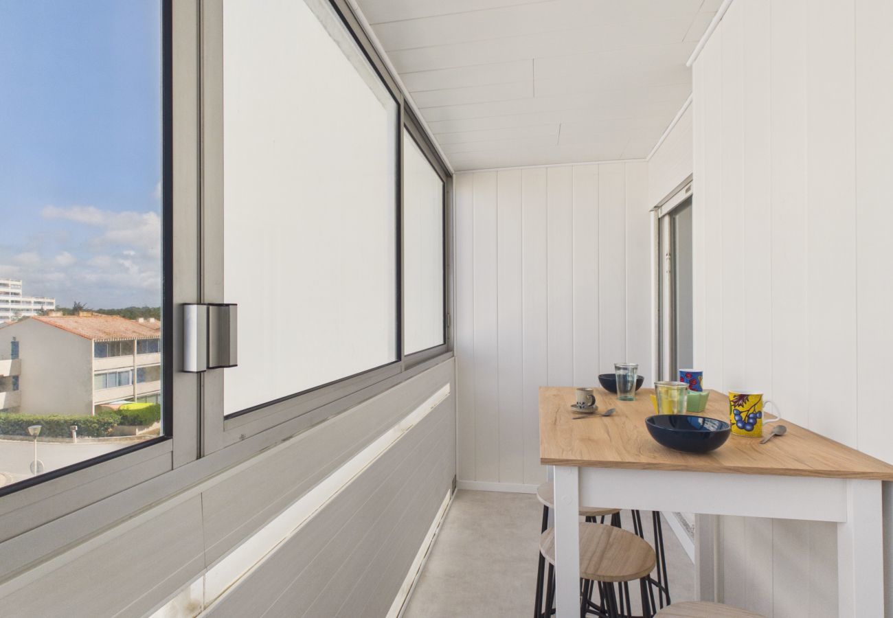 Appartement à Saint-Hilaire-de-Riez - Mer à 50 m, appart. pour 3 adultes 1 enfant
