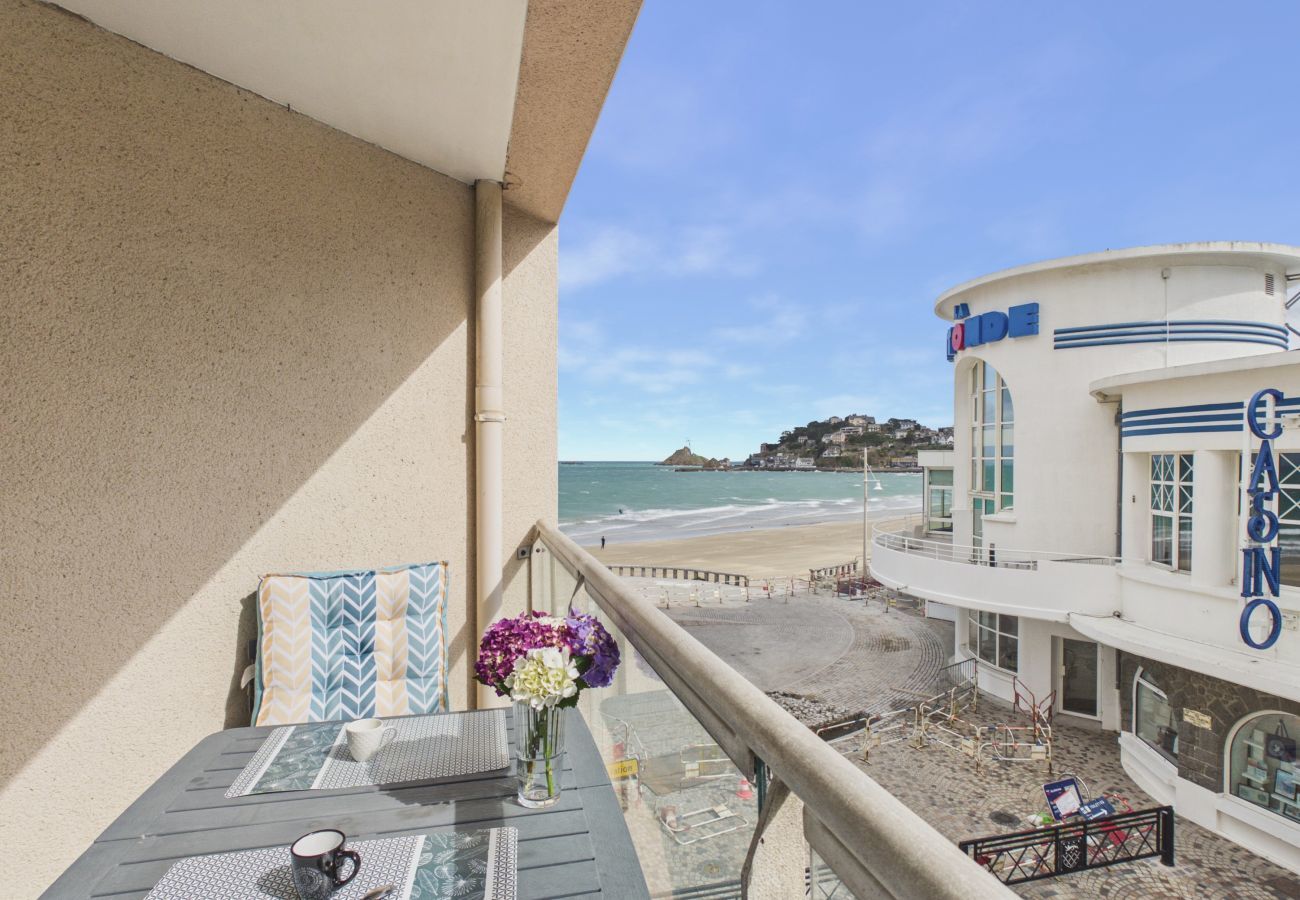 Appartement à Pléneuf-Val-André - Vue mer, plage à pied, appart. pour 4