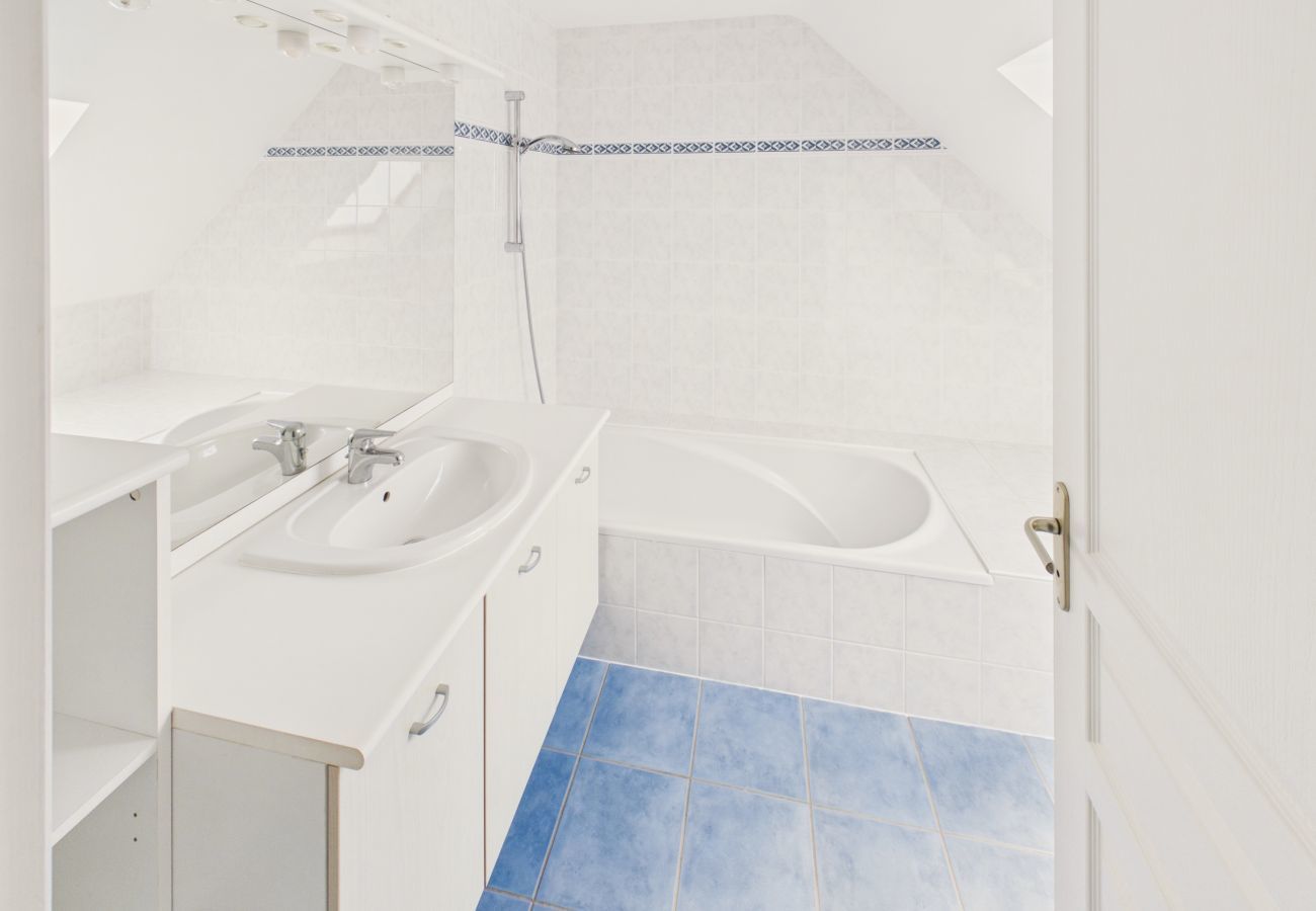 Maison à Baden - Maison avec grand jardin et plancha - 8 pers