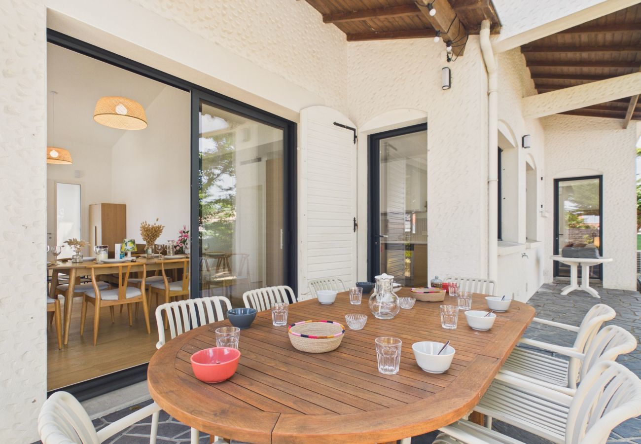 Maison à Saint-Hilaire-de-Riez - Maison moderne pour 8, jardin & plancha