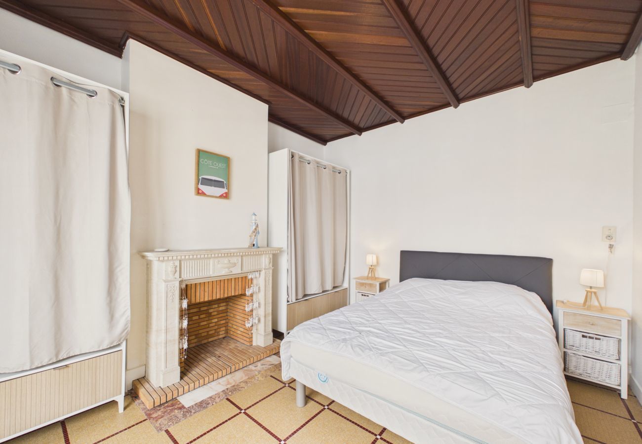 Appartement à Longeville-sur-Mer - Plage à 100m, appartement avec terrasse pour 4