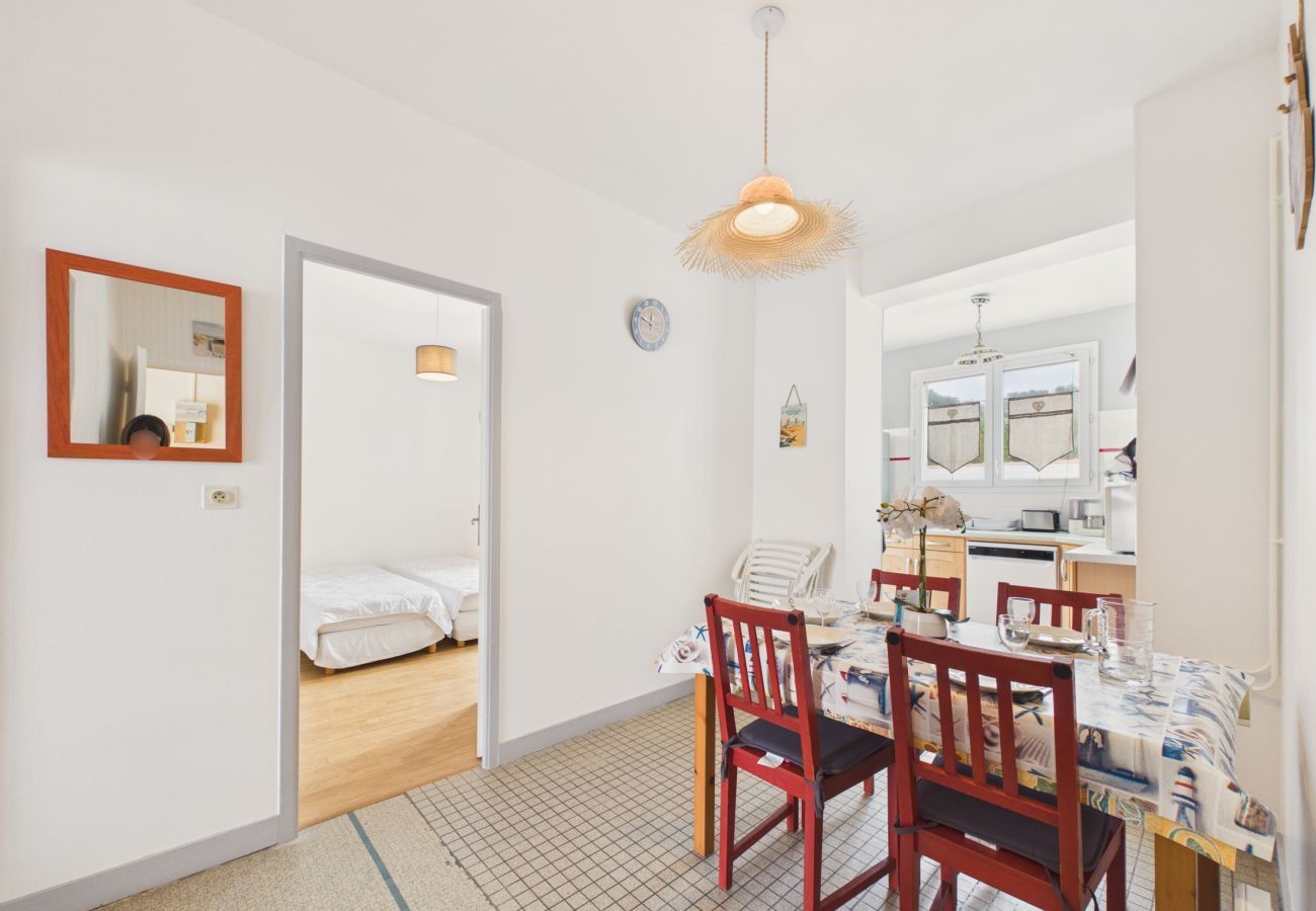 Appartement à Longeville-sur-Mer - Plage à 100m, appartement avec terrasse pour 4