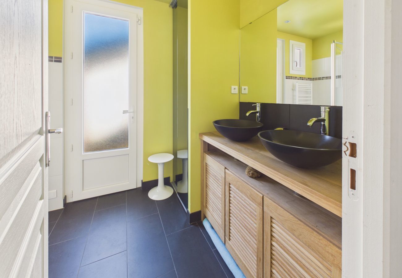 Maison à Andernos-les-Bains - A 150 m de la plage - Maison pour 4, jardin et bbq