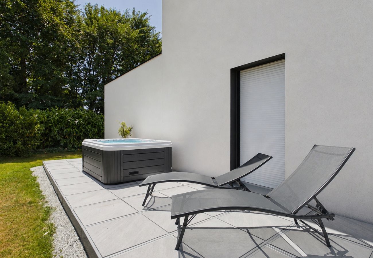 Maison à Trégunc - Maison 8 pers jacuzzi, jardin et terrasse