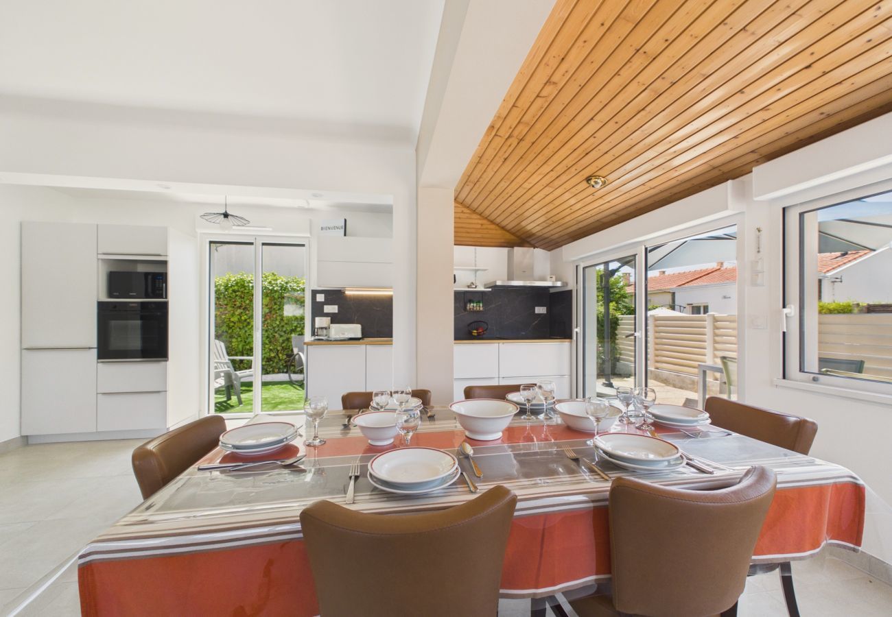 Maison à La Plaine-sur-Mer - Maison 6 pers, jardin, mer à 30 m