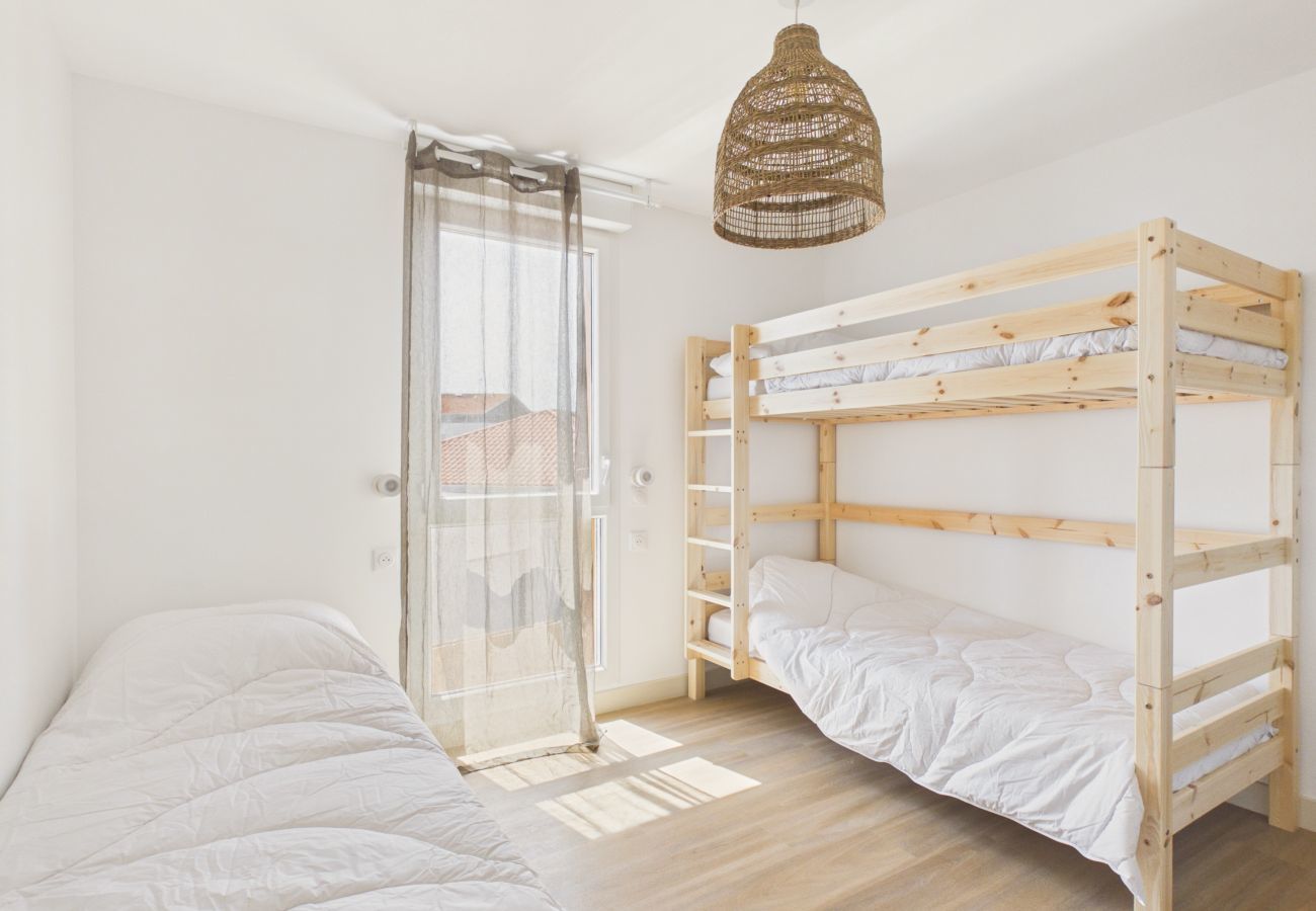 Appartement à Biscarrosse - L’Embrun - appart pour 6 - piscine commune 