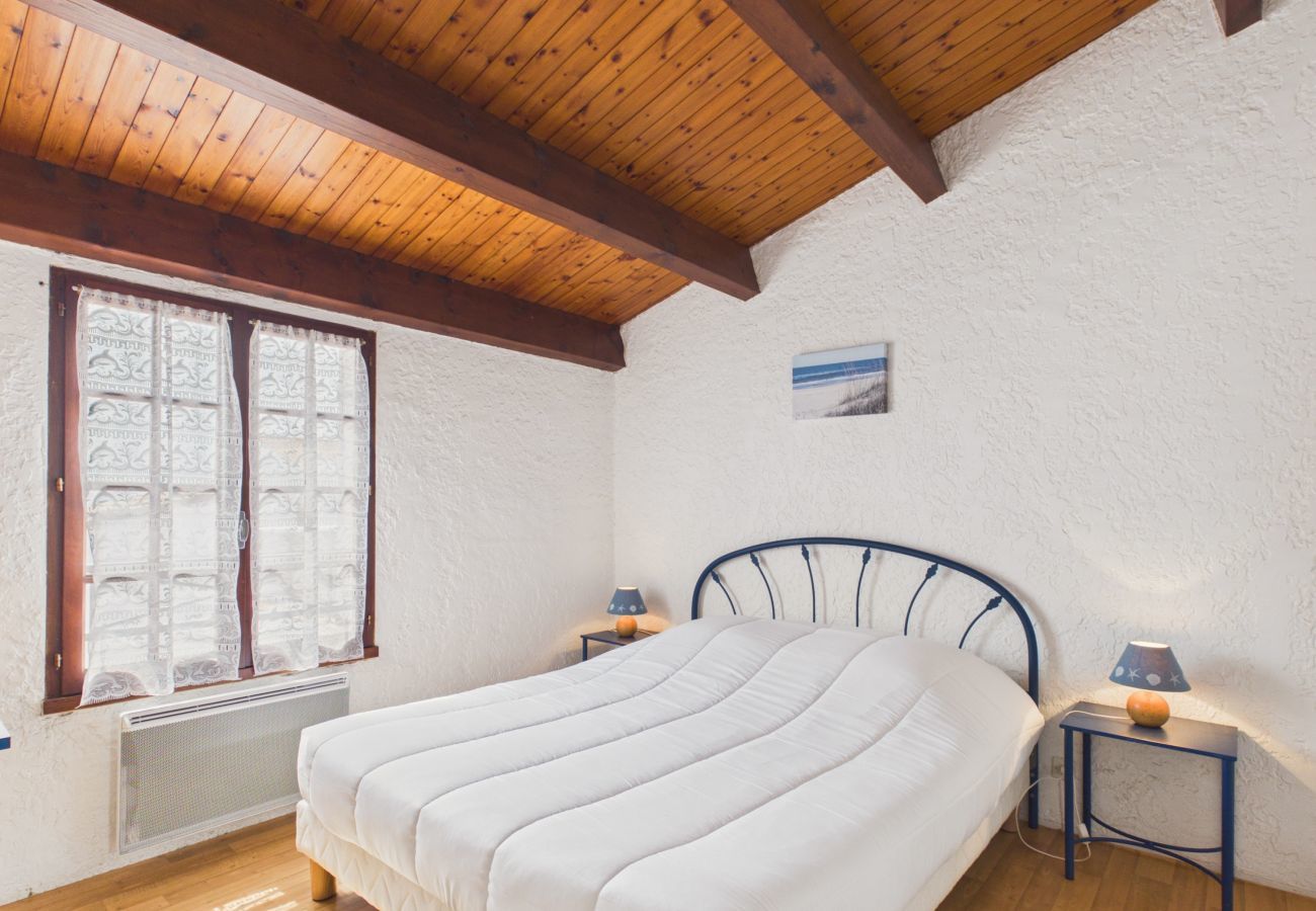 Maison à Rivedoux-Plage - Plage à 50 m, séjour pour 5 avec jardin & bbq