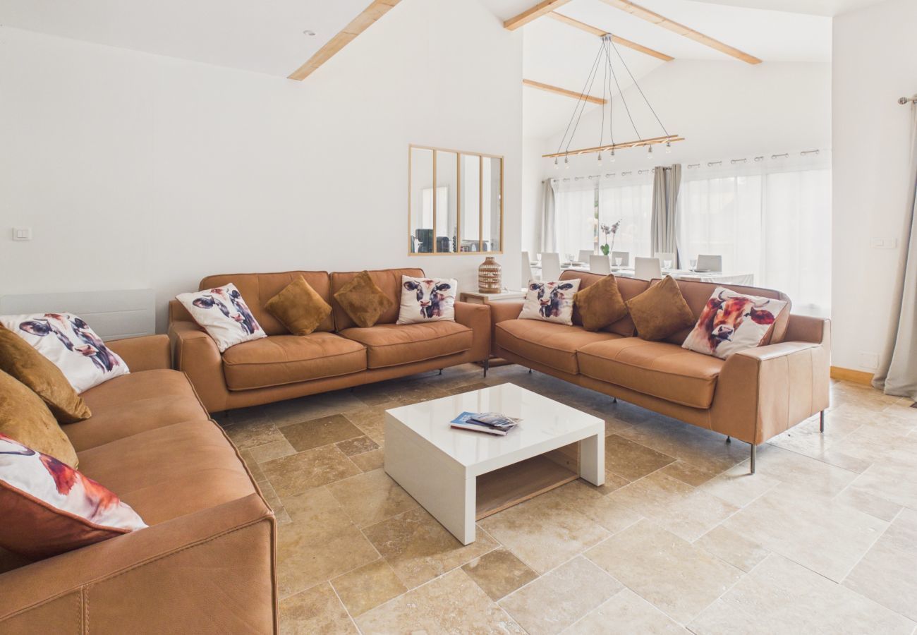 Maison à Lanton - Piscine, jardin & jeux enfants – Maison pour 6 pers