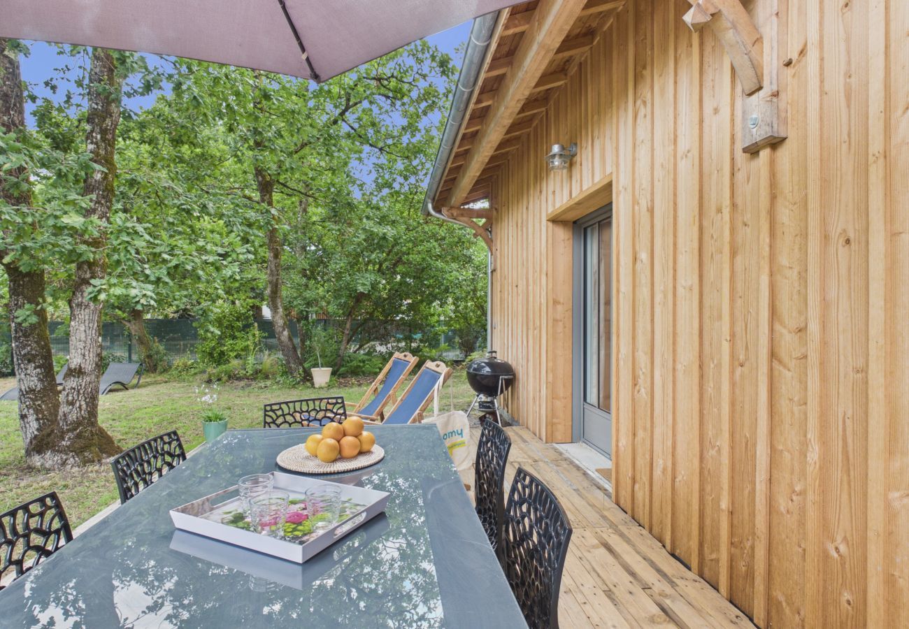 Maison à Lanton - Piscine, jardin & jeux enfants – Maison pour 6 pers