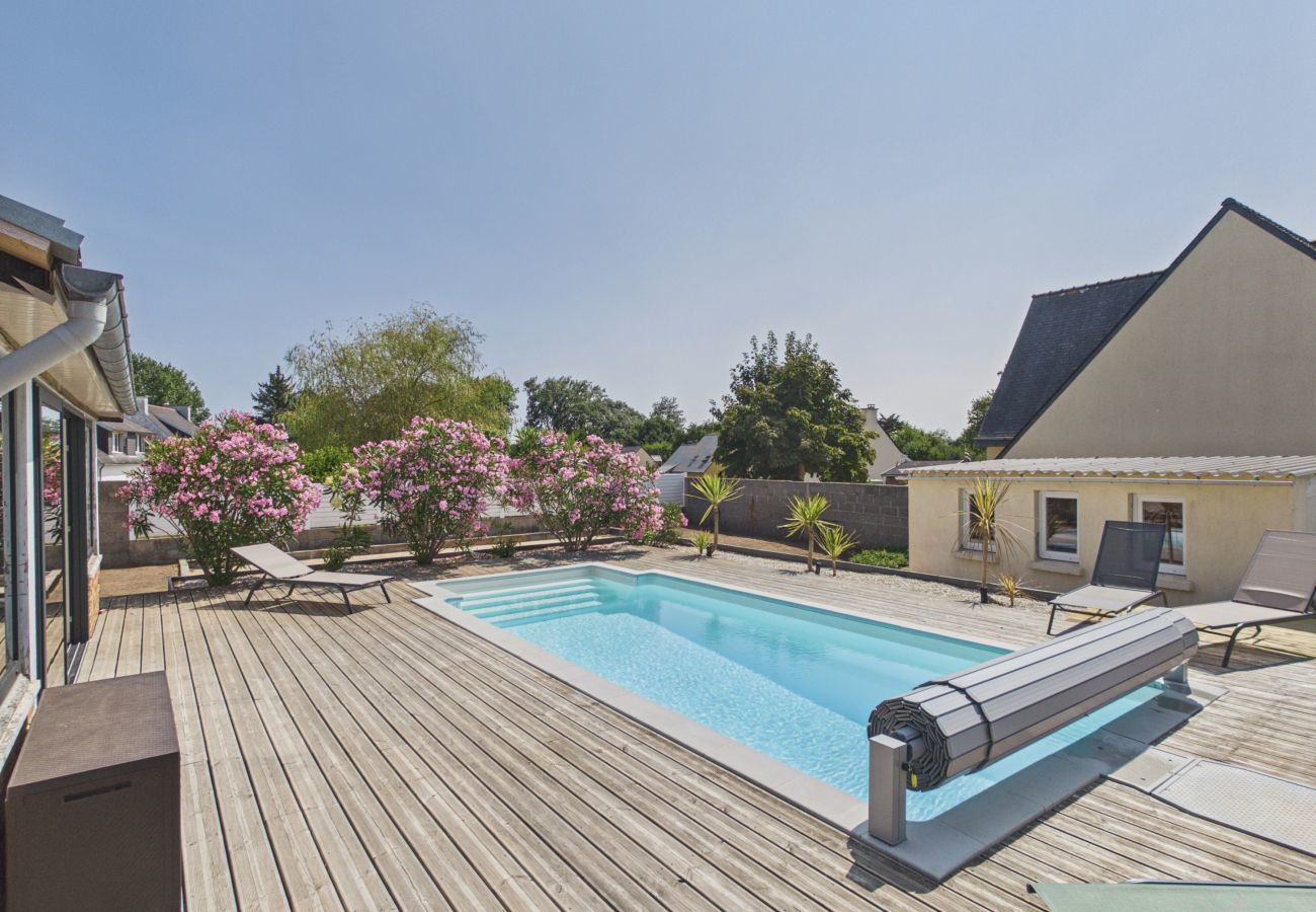 Maison à Plomeur - Maison 6 pers piscine, pétanque & babyfoot