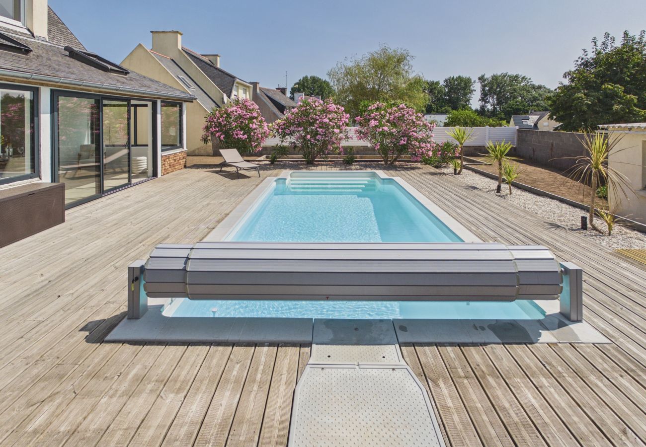 Maison à Plomeur - Maison 6 pers piscine, pétanque & babyfoot