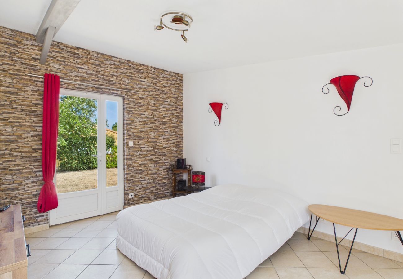 Maison à La Plaine-sur-Mer - Maison pour 3 proche plage, jardin & bbq