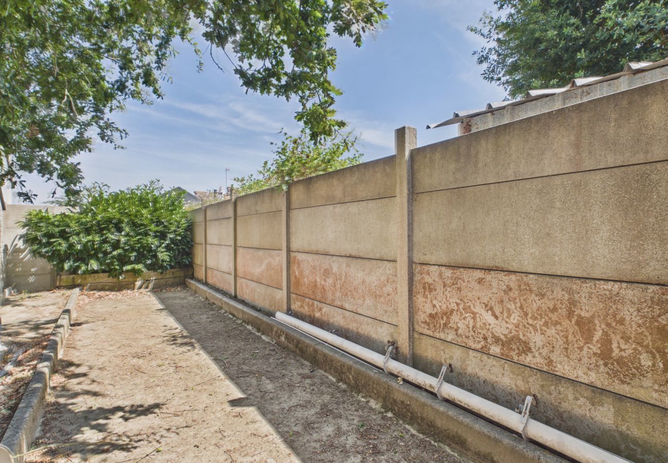 Maison à La Plaine-sur-Mer - Maison pour 3 proche plage, jardin & bbq