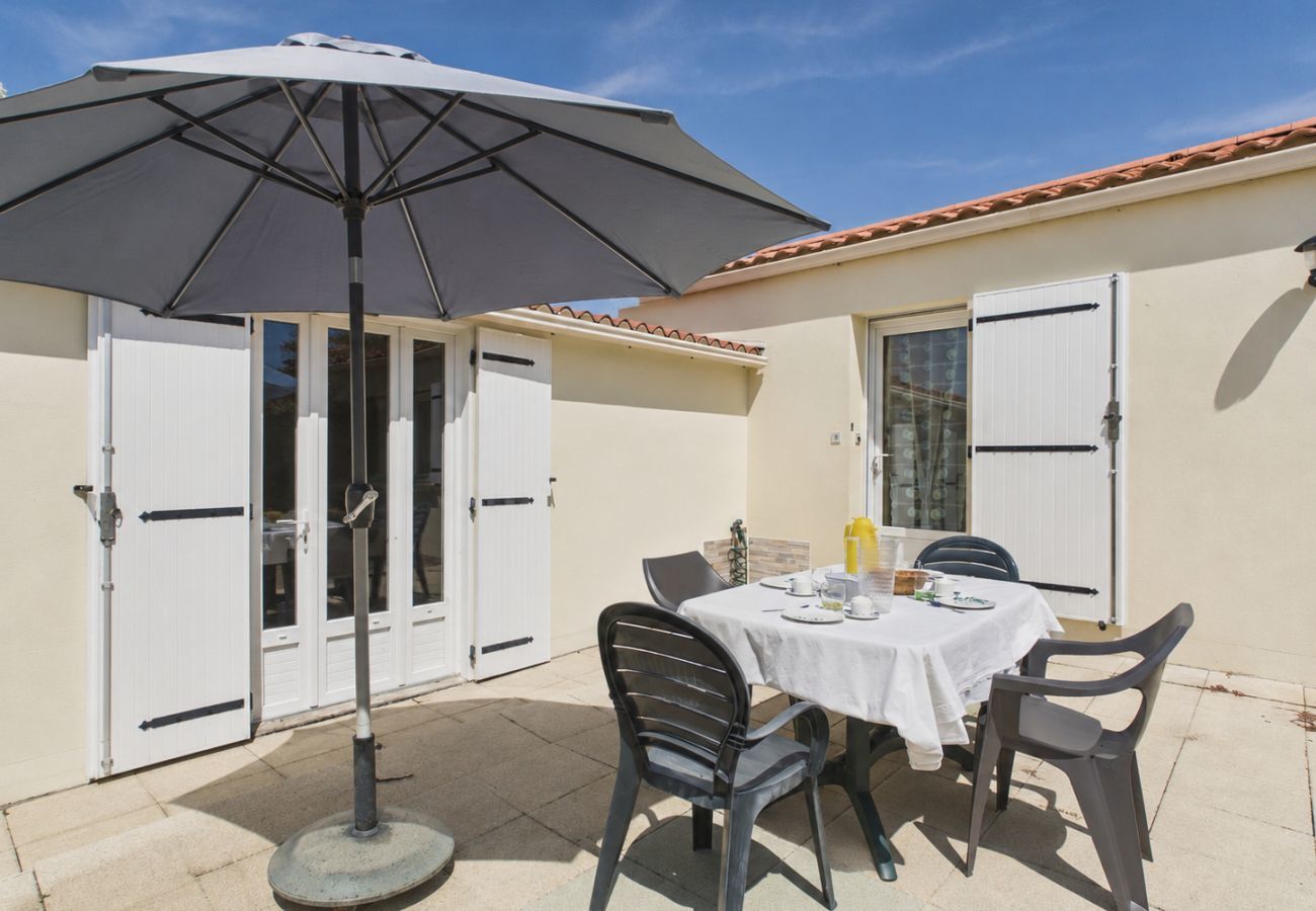 Maison à La Plaine-sur-Mer - Maison pour 3 proche plage, jardin & bbq