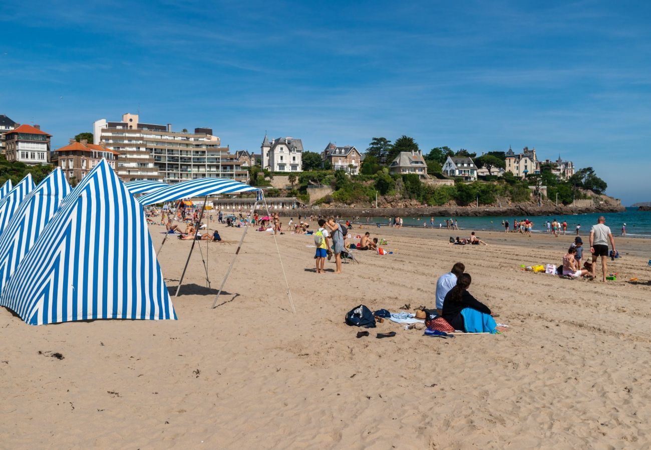 Appartement à Dinard - Appartement avec jardin à 400 m plage - 2 pers