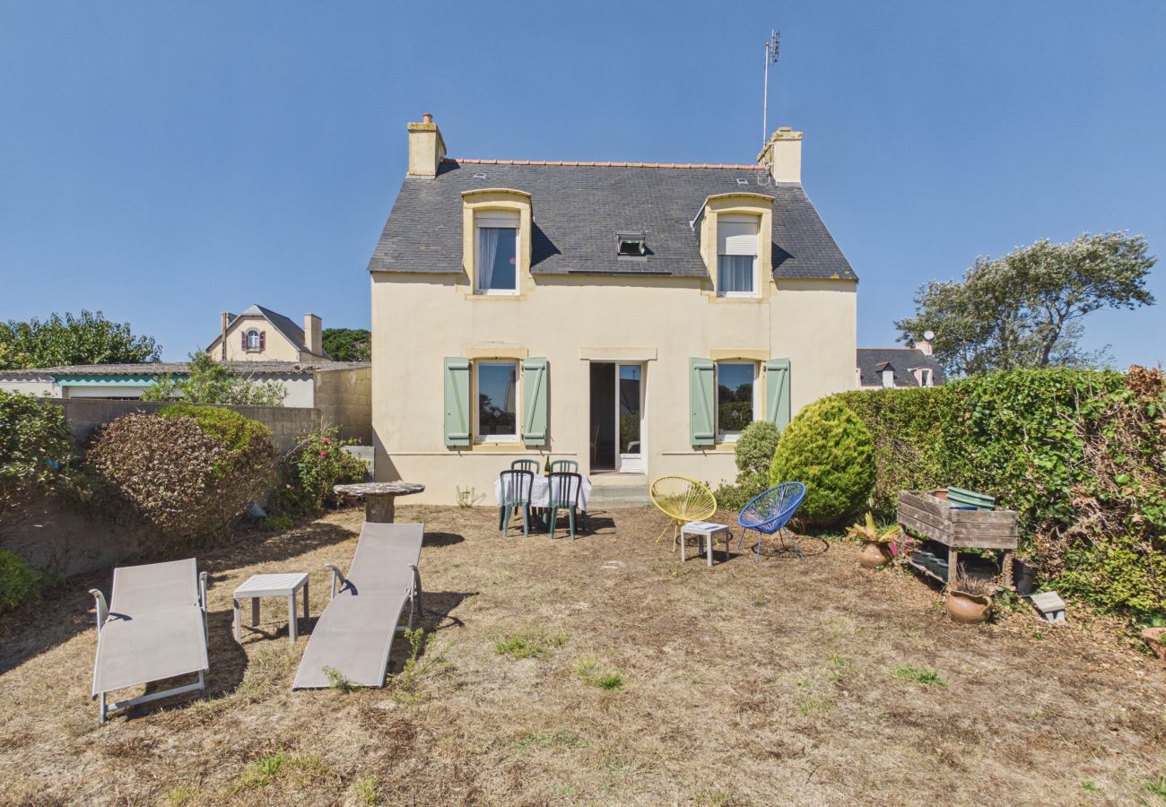 Maison à Penmarch - 140 m de la mer, maison & jardin 4 adt/1 enf