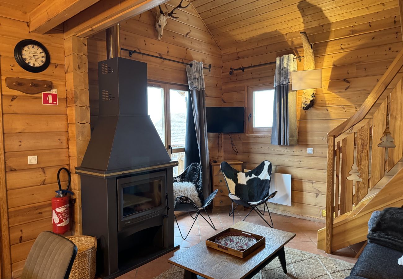 Chalet à Le Dévoluy - 250 m des pistes, chalet 10 pers & piscine commune