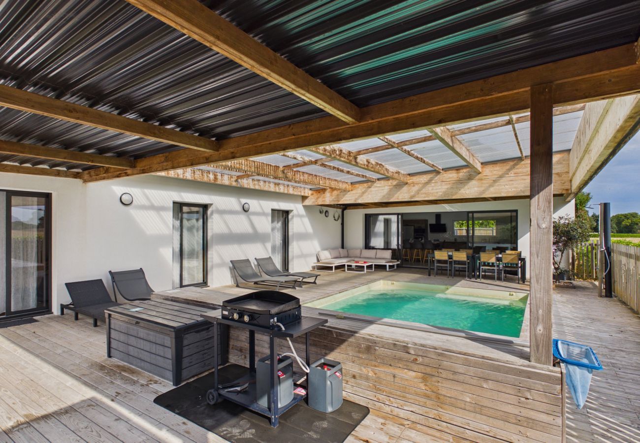 Maison à Saint-Alban - Maison 15 pers, piscine chauffée, proche plage