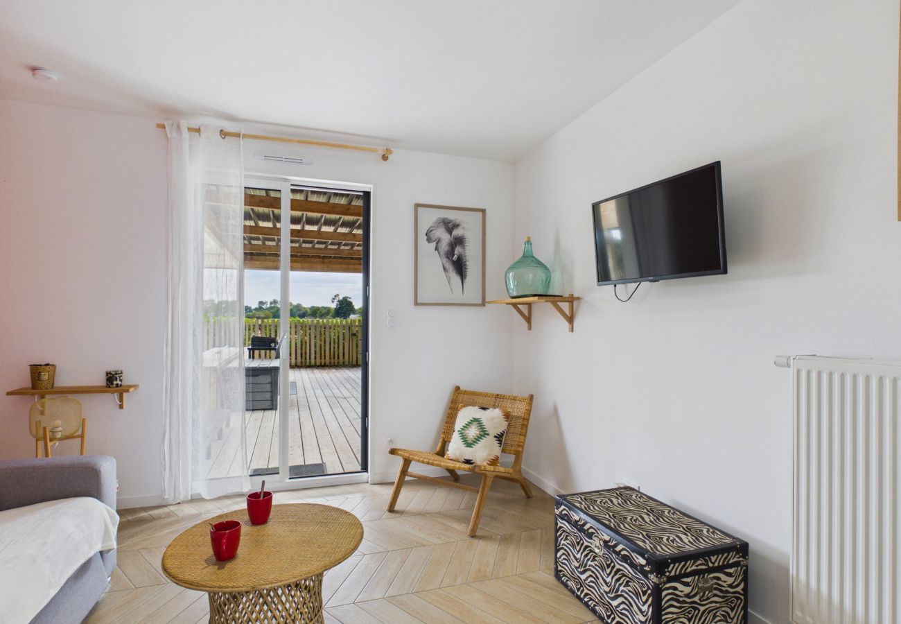 Maison à Saint-Alban - Maison 15 pers, piscine chauffée, proche plage